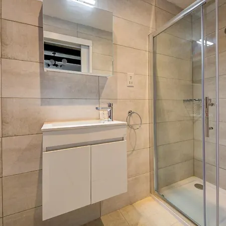 Guest house Casa Domenico 2 *
